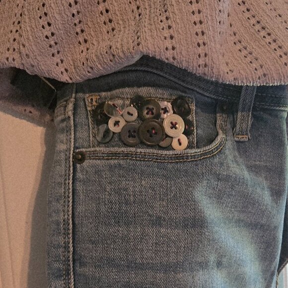 New York & Co High-Waisted Denim Short- UNIQUE BUTTON DESIGN - Picture 3 of 7